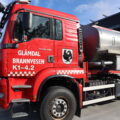 Brannvesenet måtte rykke ut til Bolskogen for å slukk en bilbrann onsdag kveld.