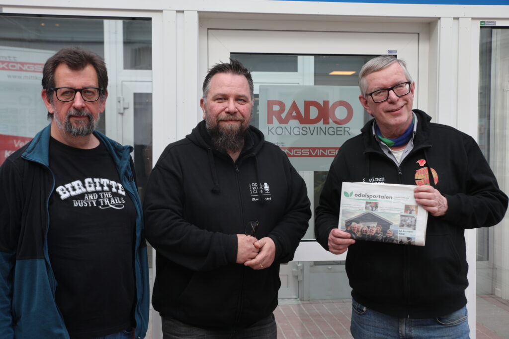 Lasse Weckhorst ( i midten) fra Odal Rock Club er ukens gjest i Kulturstreif med Lars Ovlien og Øivind Roos.
