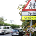 Uken før skolestart vil det på en rekke veger rundt skoler komme opp skilt om skolestart. Vis ekstra hensyn på disse strekningene gjennom hele skoleåret.