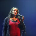 – Jeg er takknemlig for at jeg får lov til å bidra på Frelsesarmeens julekonsert, sa Birgit Brinck. — Foto: Pål Sønsteli